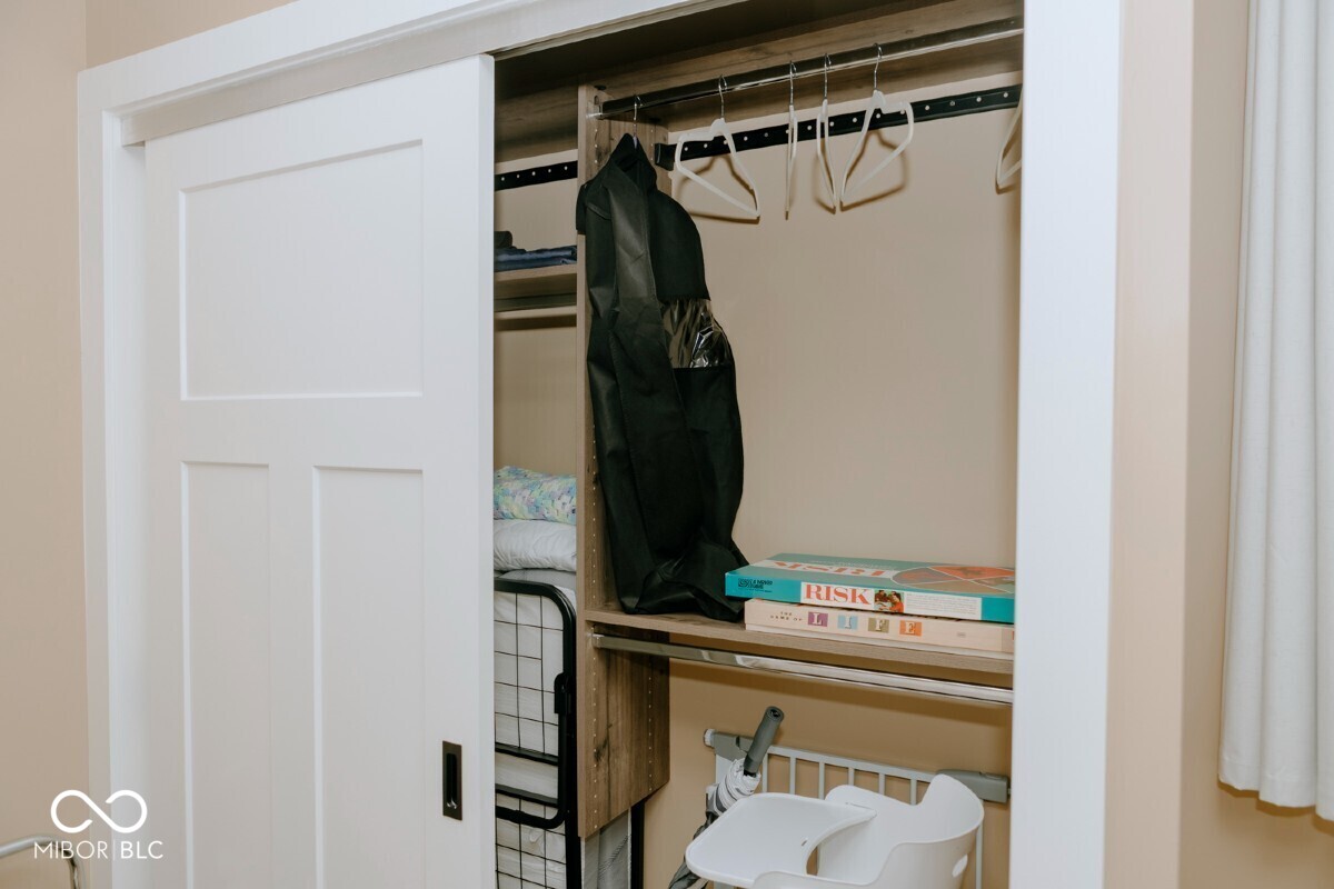 606-608 North Emerson Avenue Indianapolis, IN 46219 - Photo 25 of 88