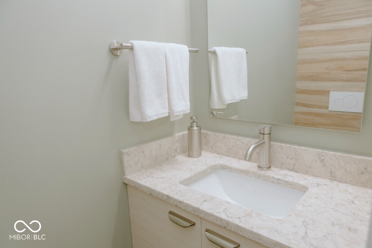 606-608 North Emerson Avenue Indianapolis, IN 46219 - Photo 40 of 88