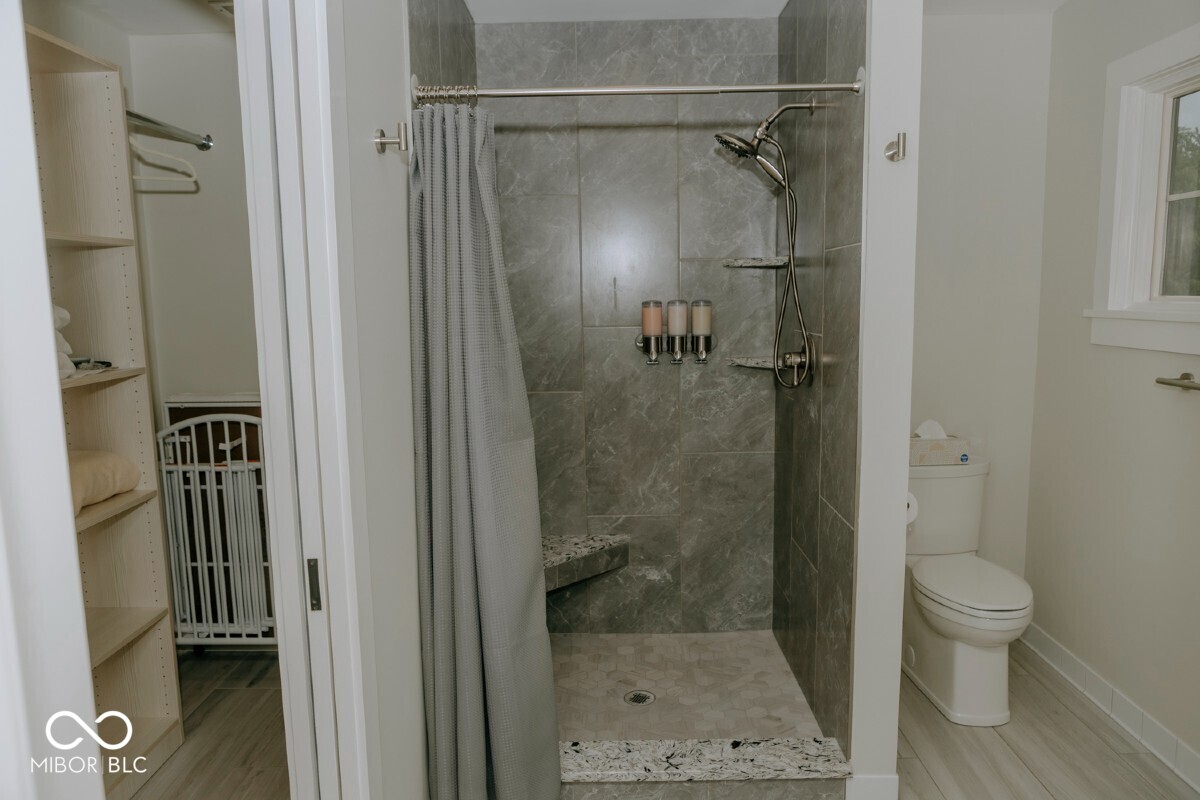 606-608 North Emerson Avenue Indianapolis, IN 46219 - Photo 54 of 88