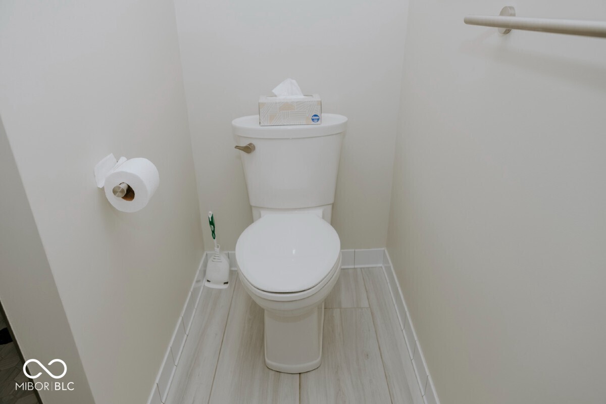 606-608 North Emerson Avenue Indianapolis, IN 46219 - Photo 57 of 88