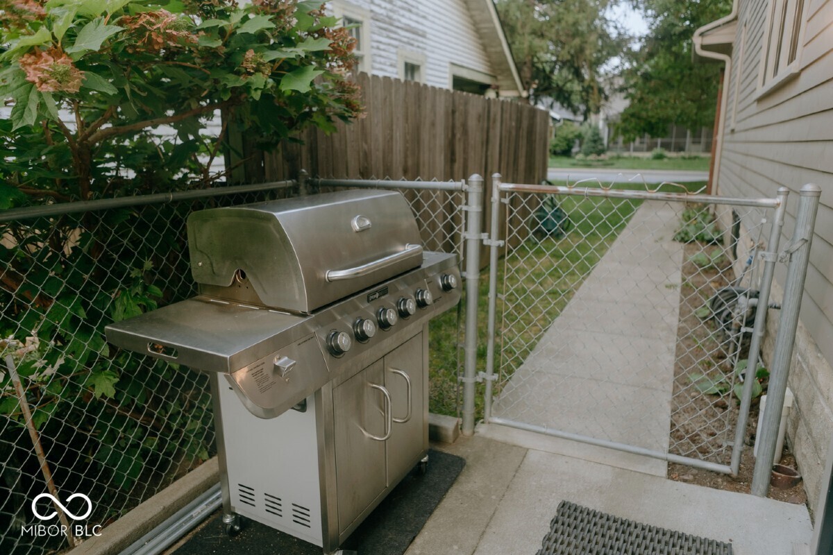 606-608 North Emerson Avenue Indianapolis, IN 46219 - Photo 77 of 88