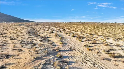 $400,000 | 0 Sunburst Avenue, Joshua Tree, CA 92252