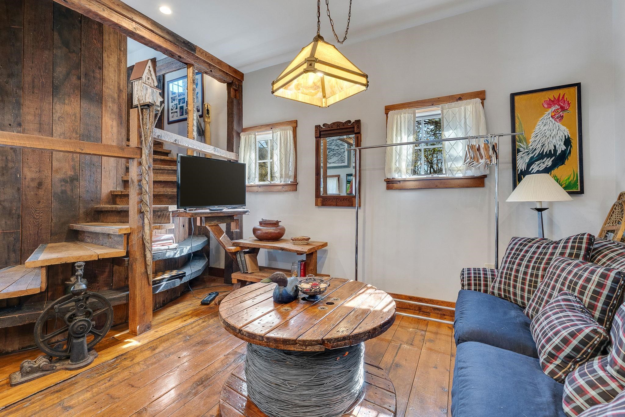 57 Tweed River Drive Pittsfield, VT 05762 - Photo 11 of 53