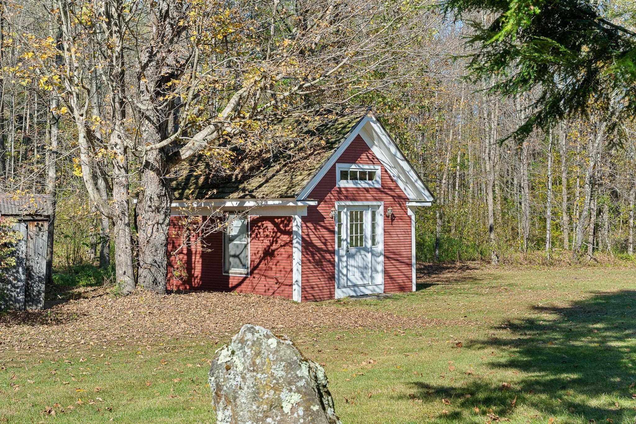 57 Tweed River Drive Pittsfield, VT 05762 - Photo 14 of 53