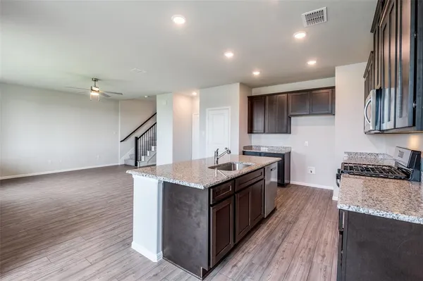 $2,350 | 737 Santa Lucia Drive, Anna, TX 75409