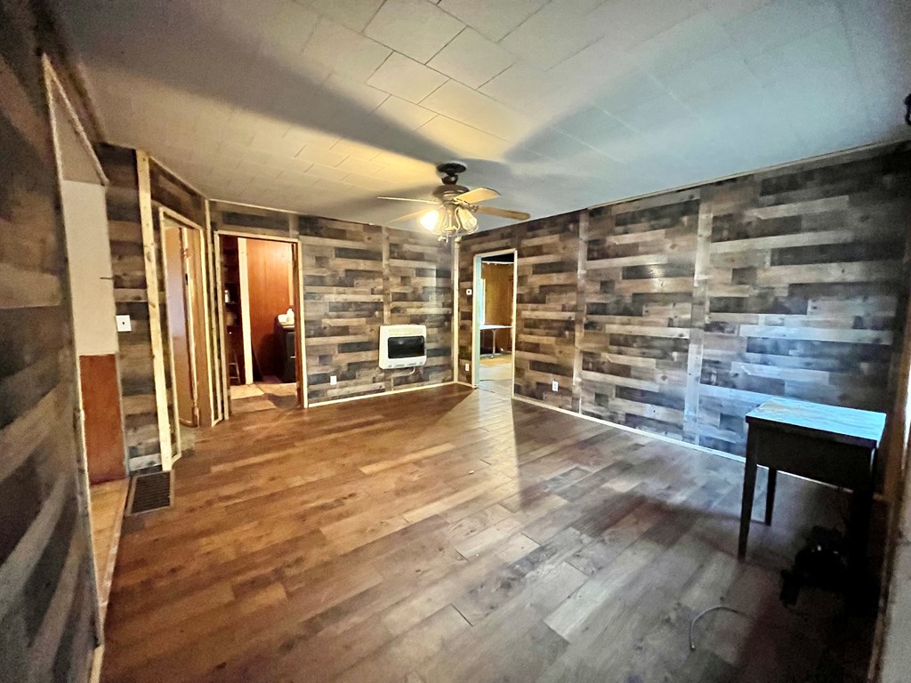 11756 Spring Creek Road Titusville, PA 16354 - Photo 5 of 31