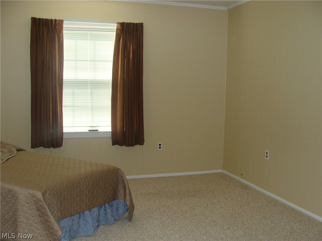 1305 Gordon Road Lyndhurst, OH 44124 - Photo 11 of 16