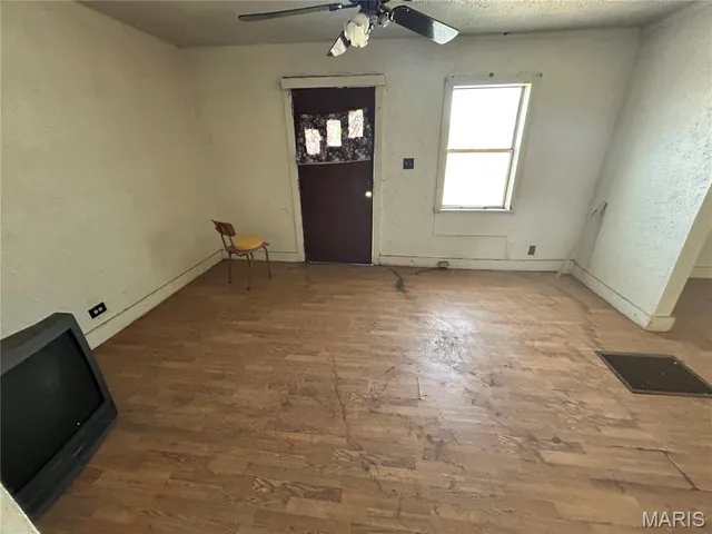 $22,000 | 448 Lester Street, Poplar Bluff, MO 63901