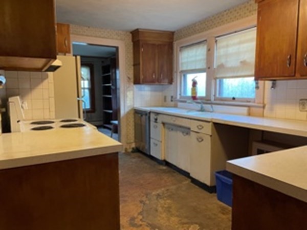 10 Sunset Road Blandford, MA 01008 - Photo 16 of 22 Gallery Image 16