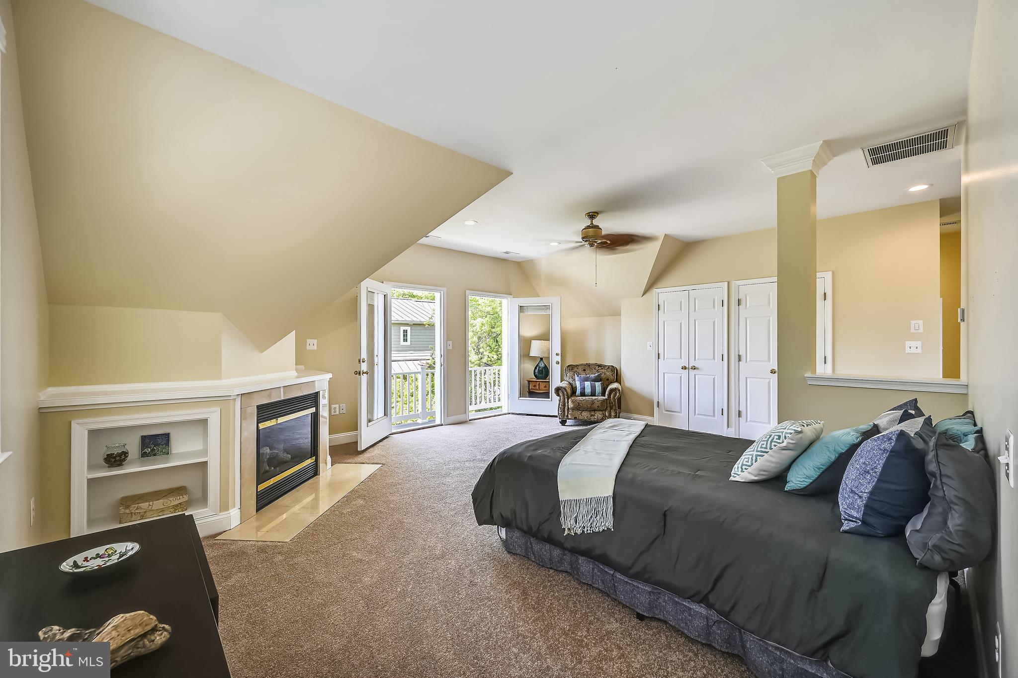 4924 East Chalk Point Road West River, MD 20778 - Photo 41 of 61 Spacious Owner's Suite