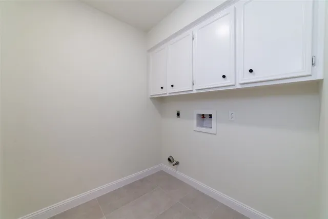 $3,000 | 15651 Whitewater Lane, Houston, TX 77079