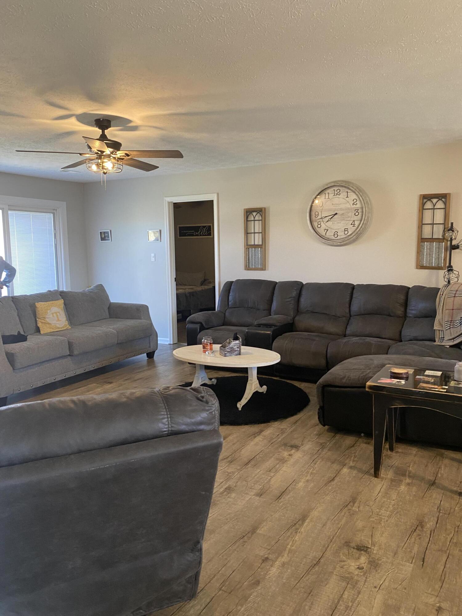 1594 Patterson Branch Road Somerset, KY 42503 - Photo 7 of 45 pb4