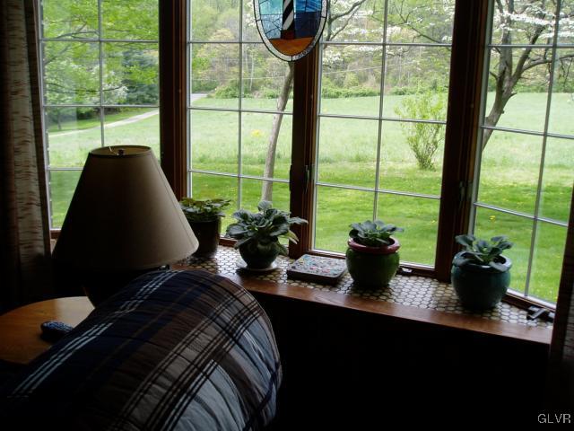 2177 Williams Church Road Hellertown, PA 18055 - Photo 10 of 15 Gallery Image 10