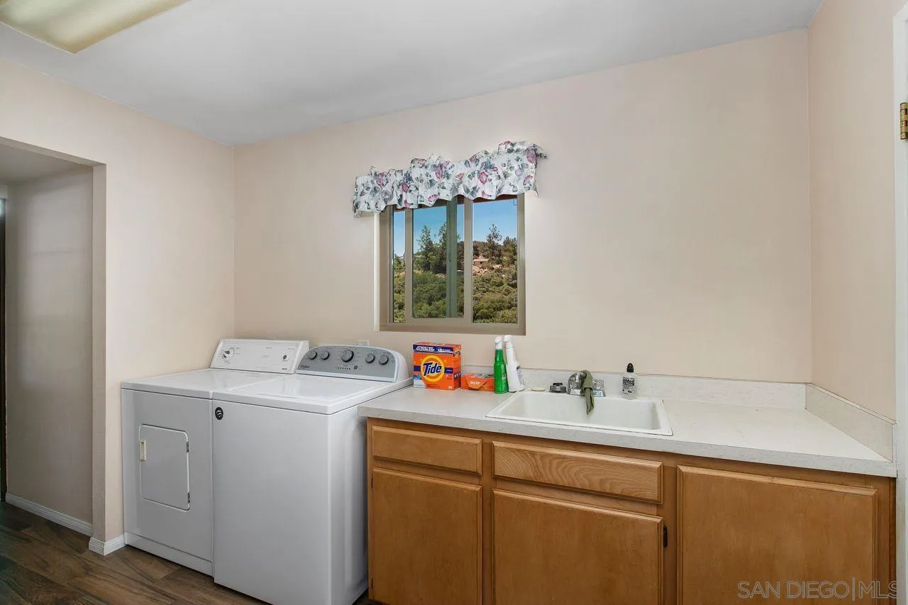 1410 Casa De Roca Way Alpine, CA 91901 - Photo 24 of 34 Gallery Image 24