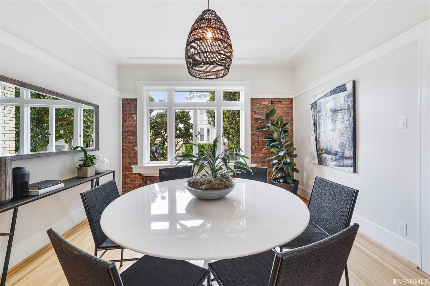 2299 Sacramento Street, Unit 4 San Francisco, CA 94115 - Photo 2 of 36