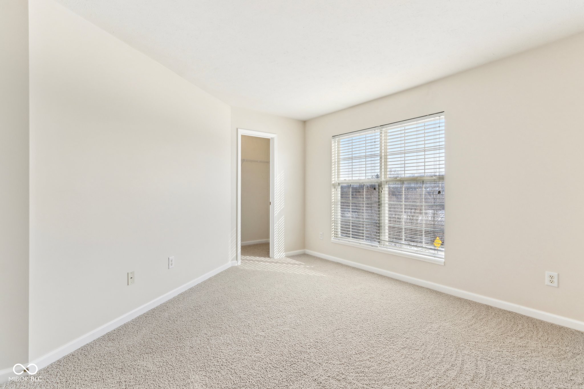 9760 Highpoint Ridge Drive, Unit 103 Fishers, IN 46037 - Photo 28 of 39 Gallery Image 28