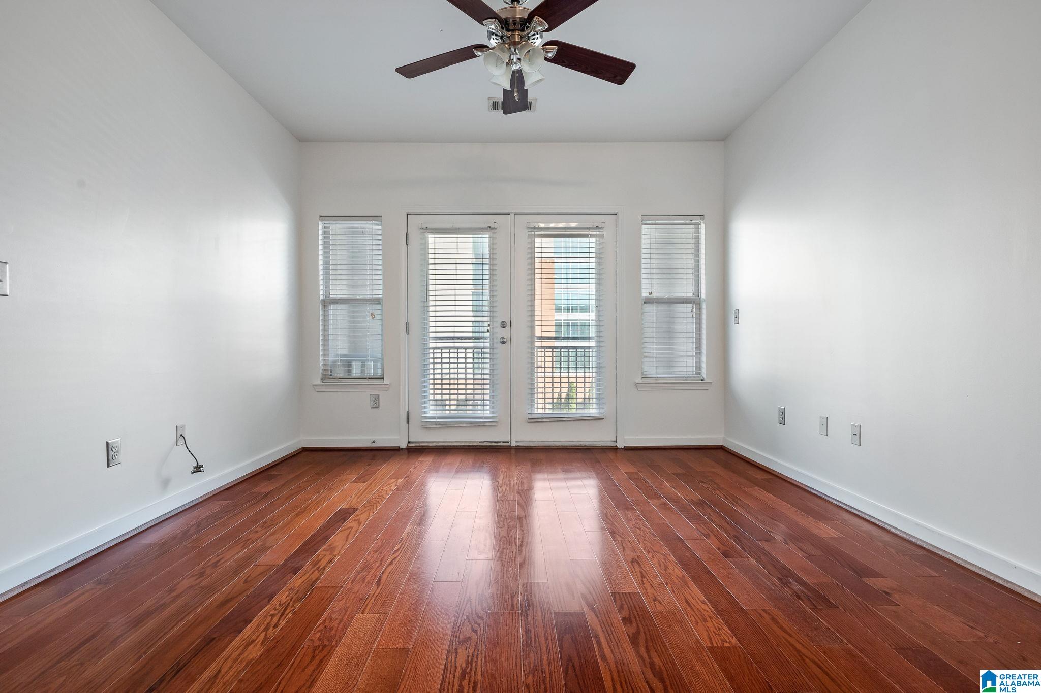 401 20th Street South, Unit 309 Birmingham, AL 35233 - Photo 4 of 37