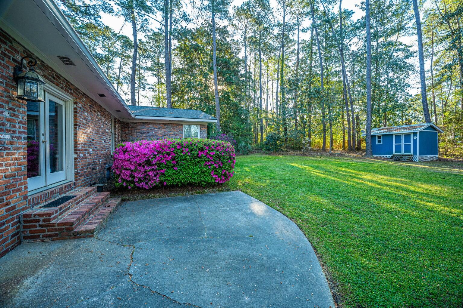 112 Furlong Road Summerville, SC 29483 - Photo 36 of 42 20250415112323798723000000-o - Copy