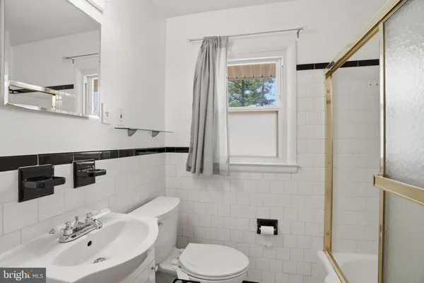 $3,000 | 110 Carroll Road, Glen Burnie, MD 21060