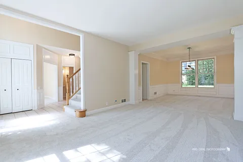 $499,000 | 1096 Chesapeake Boulevard, Grayslake, IL 60030