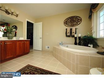 1111 Elroy Road Souderton, PA 19440 - Photo 11 of 12 Gallery Image 11
