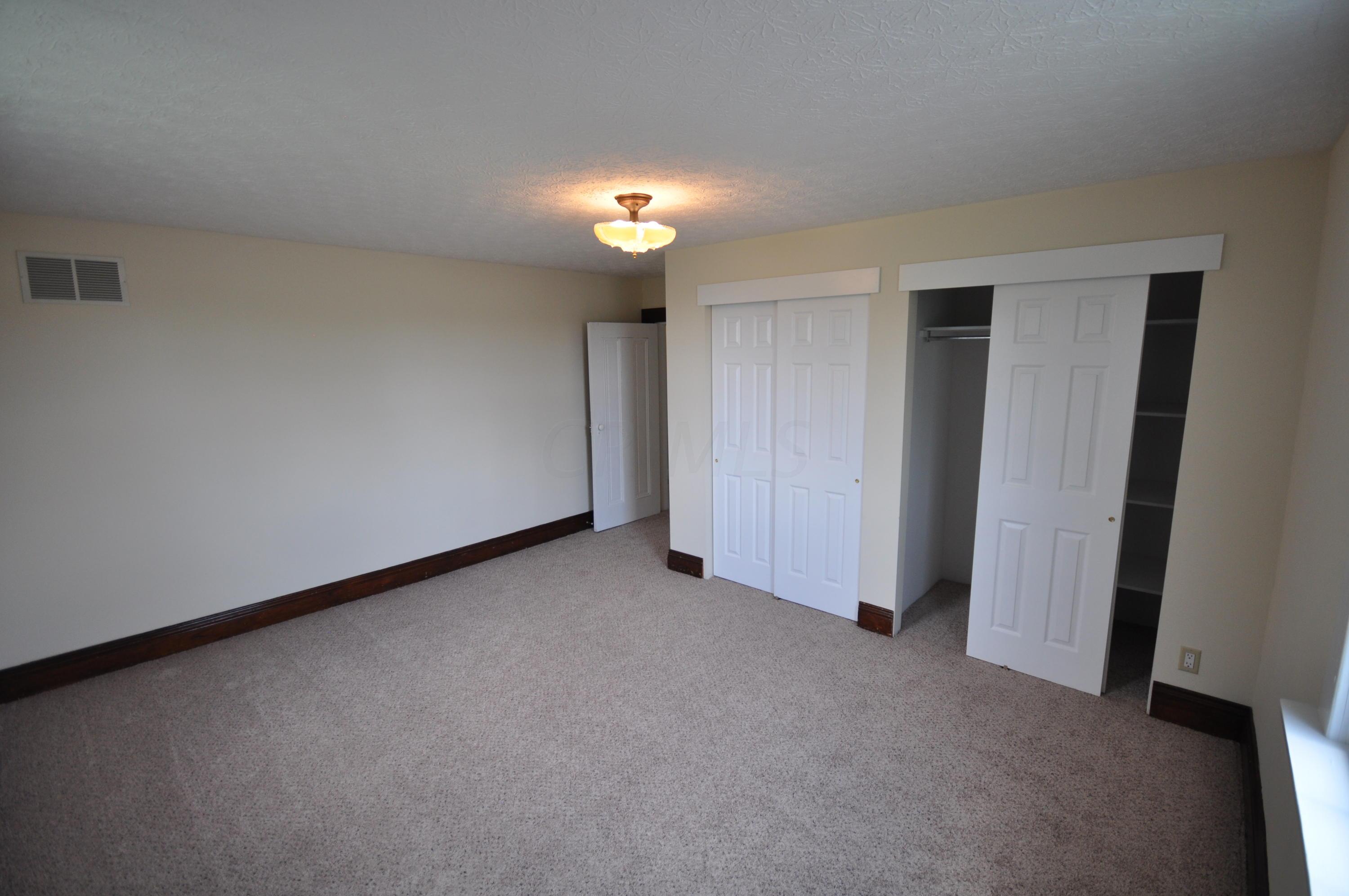 4300 Brook Road Northwest Lancaster, OH 43130 - Photo 20 of 47 Gallery Image 20