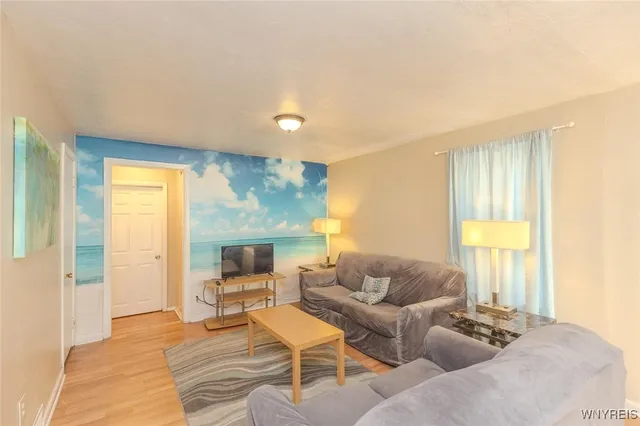 $1,500 | 1968 Mackenna Avenue, Niagara Falls, NY 14303