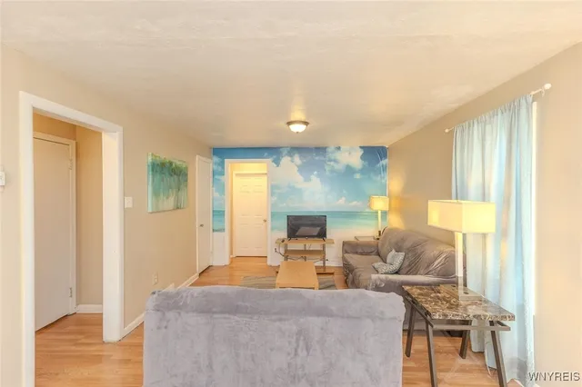 $1,500 | 1968 Mackenna Avenue, Niagara Falls, NY 14303