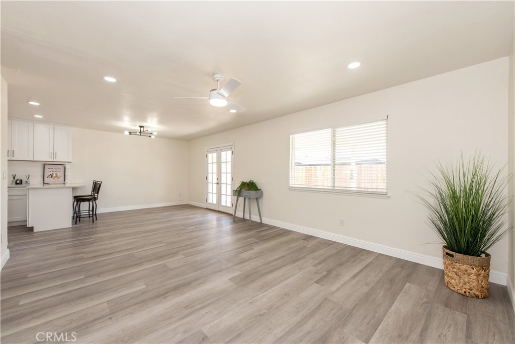 15105 Condor Road Victorville, CA 92394 - Photo 6 of 33 Gallery Image 6
