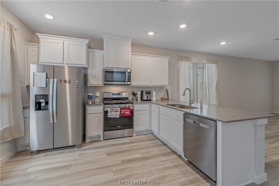 769 Double Mountain Road College Station, TX 77845 - Photo 4 of 18