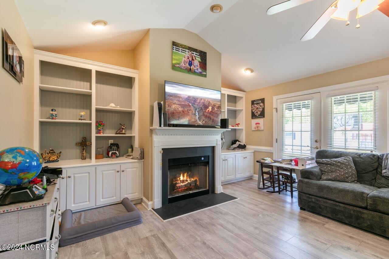 6317 Little Rock Church Road Lucama, NC 27851 - Photo 5 of 34 Great Room