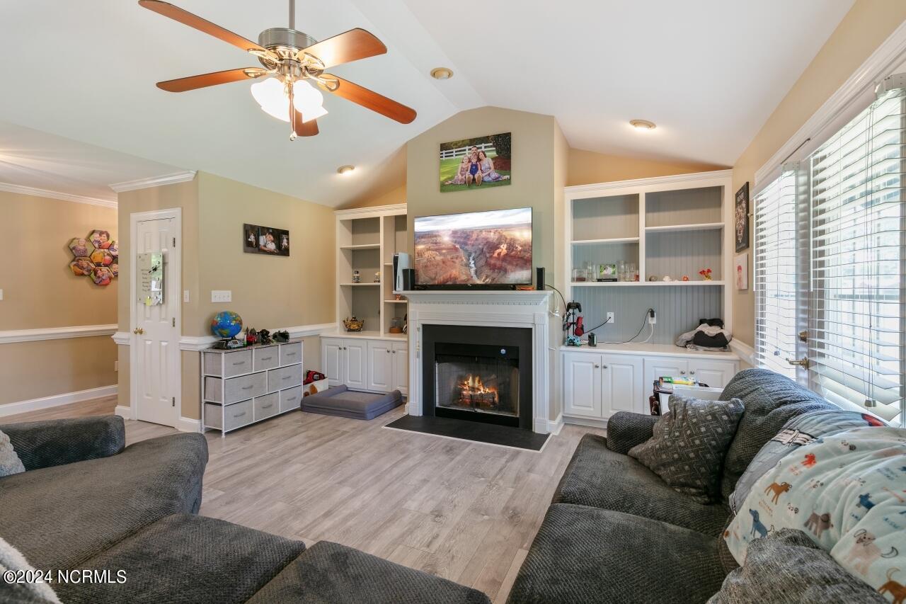 6317 Little Rock Church Road Lucama, NC 27851 - Photo 7 of 34 Great Room 3