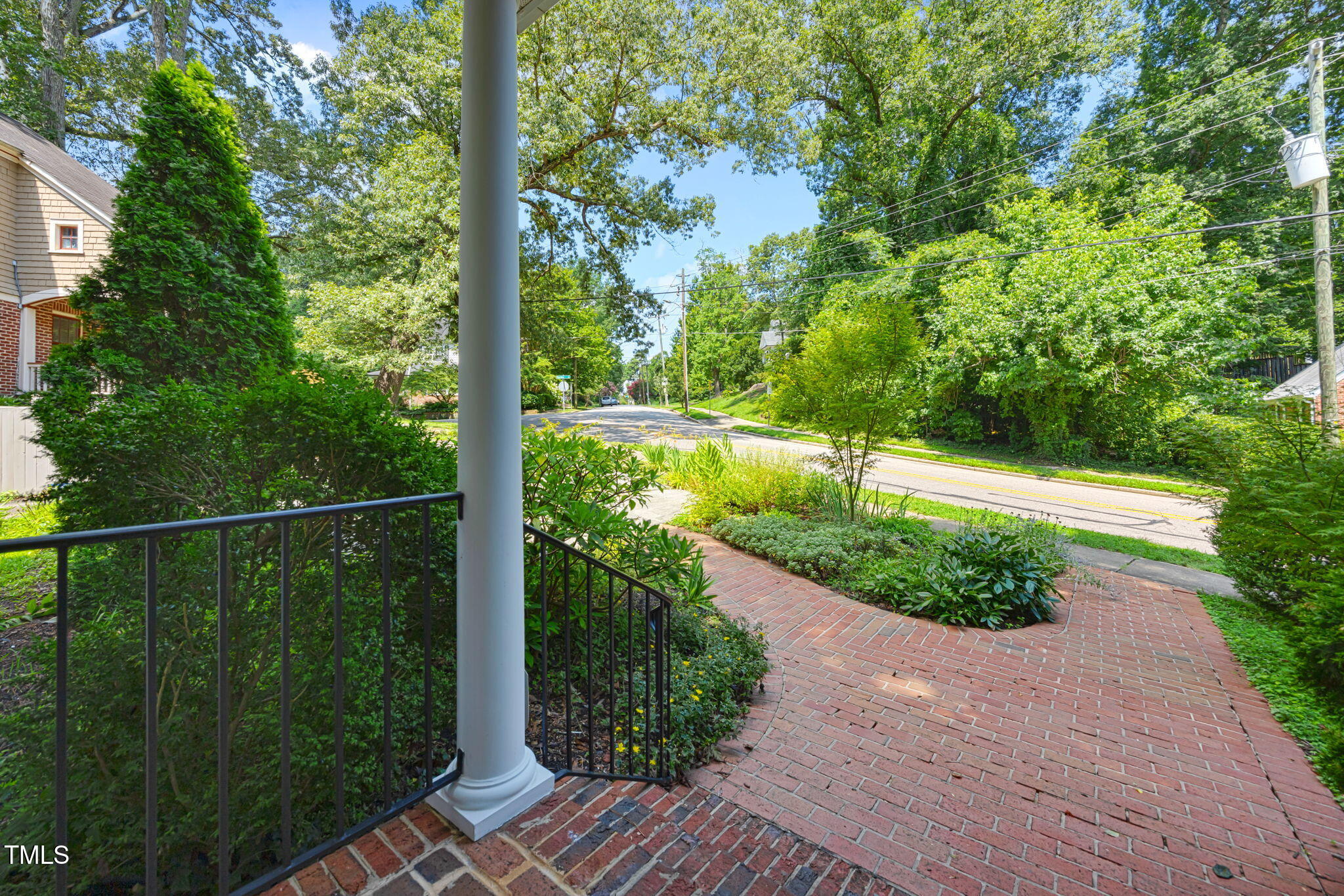 524 Gardner Street Raleigh, NC 27607 - Photo 7 of 42 5-web-or-mls-Untitled_HDR-2