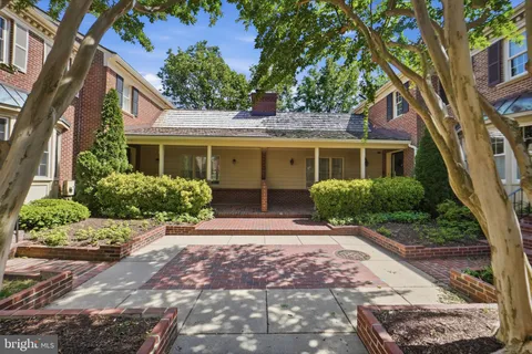 $1,469,000 | 6610 Madison McLean Drive, McLean, VA 22101