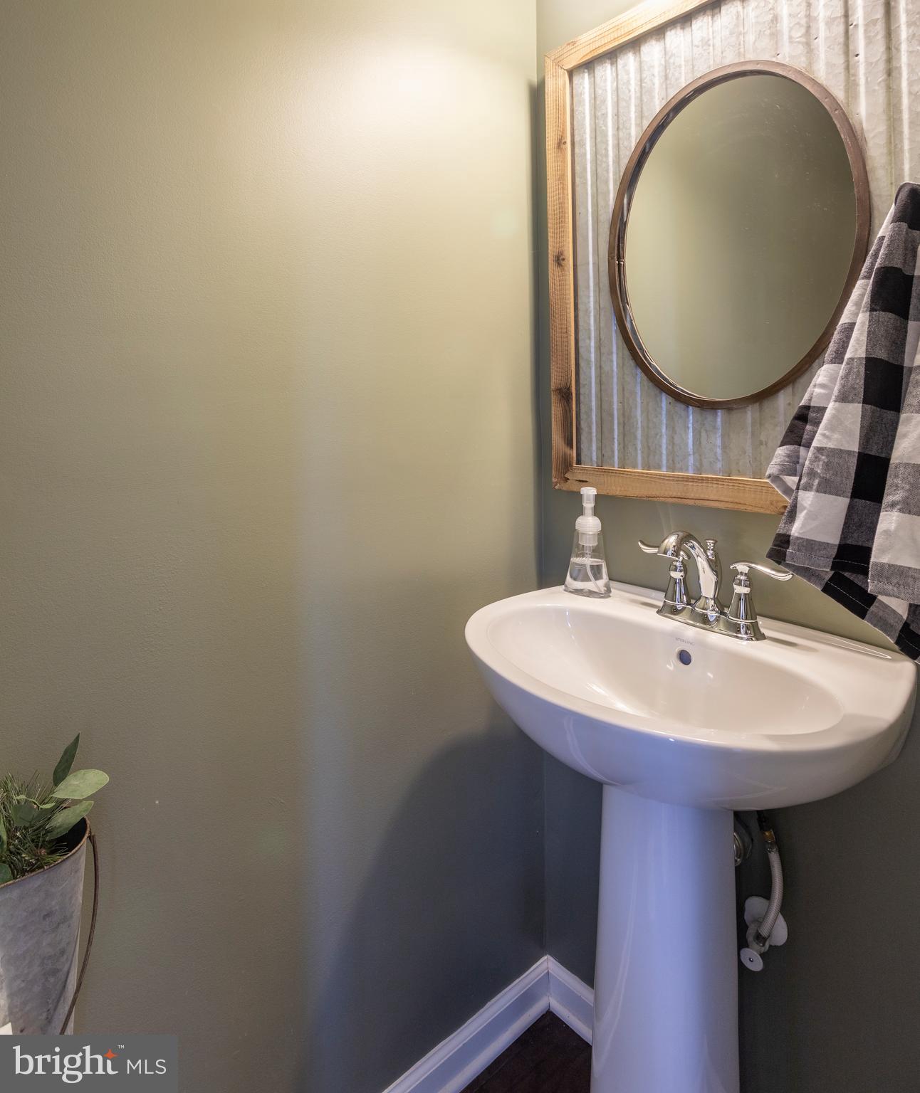 275 Iannelli Road Clarksboro, NJ 08020 - Photo 27 of 30 Powder Room 1st Floor