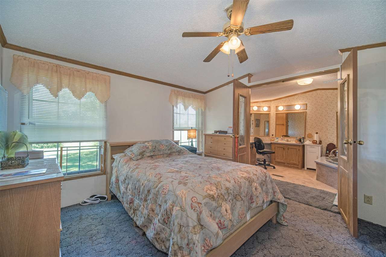 1011 Henry Road Jackson, MI 49201 - Photo 8 of 37 Photo 8
