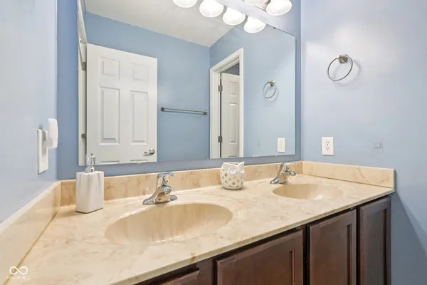 $394,900 | 5594 Beale Street, Plainfield, IN 46168