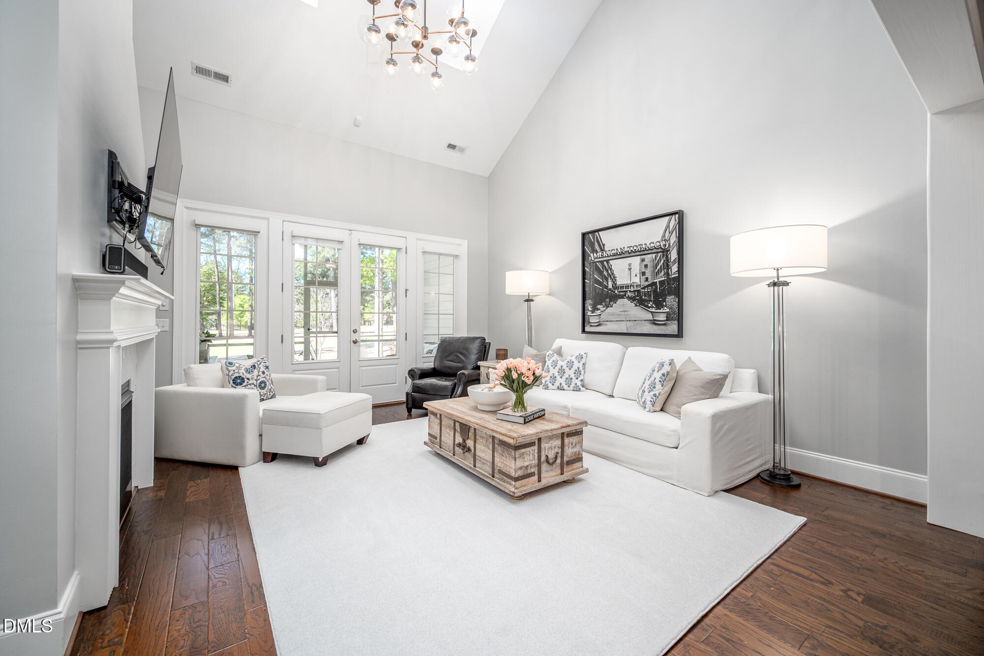 2043 Front Street Durham, NC 27705 - Photo 8 of 28 2043FrontStreet-19
