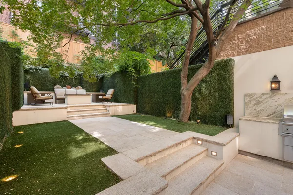 $6,300,000 | 518 East 89th Street | Upper East Side