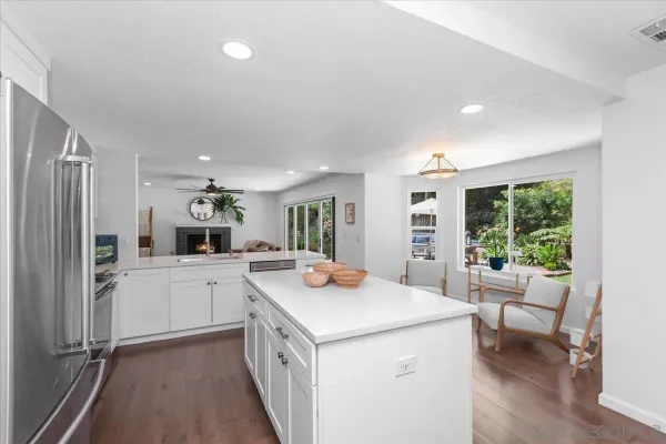 $2,099,000 | 246 Via Tavira, Encinitas, CA 92024