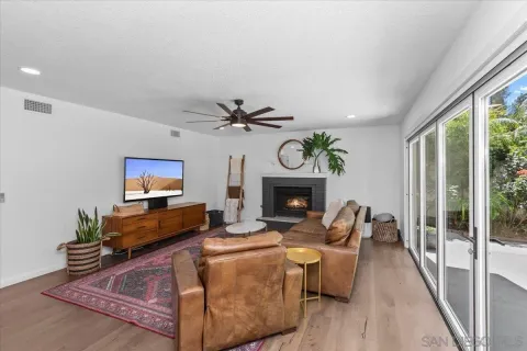 $2,099,000 | 246 Via Tavira, Encinitas, CA 92024