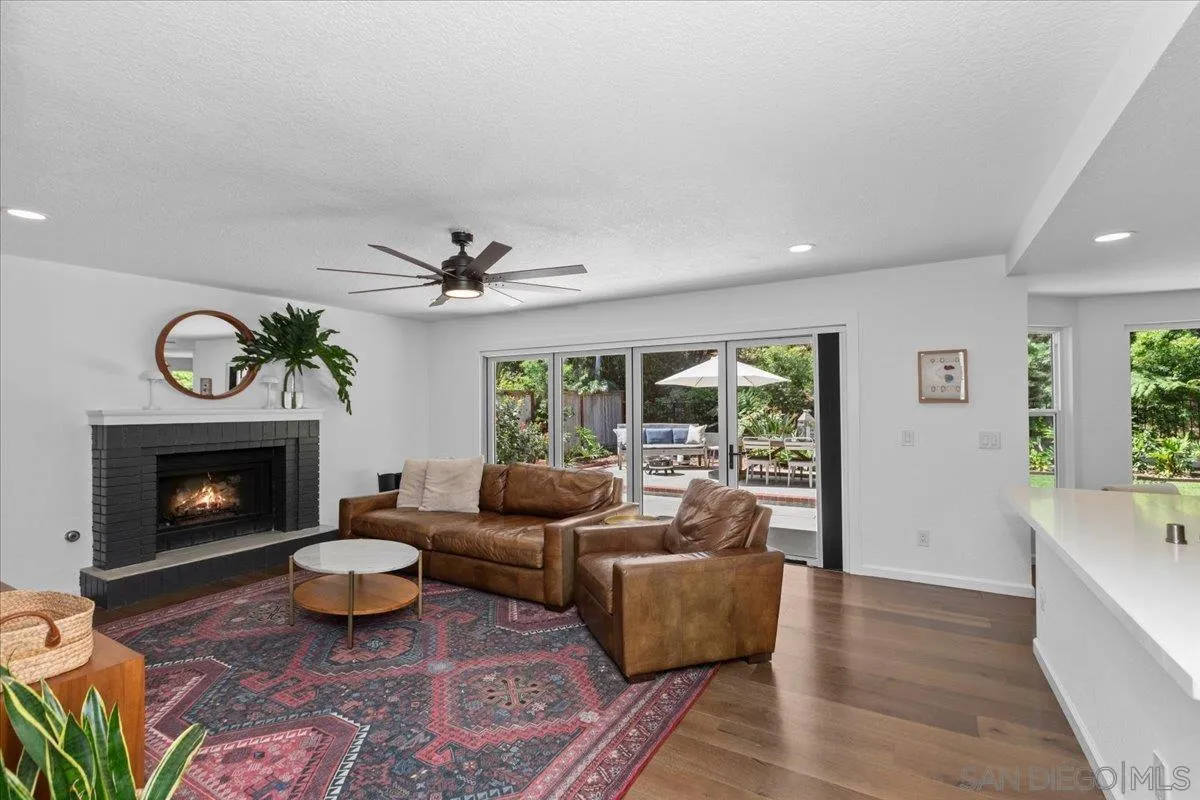 246 Via Tavira Encinitas, CA 92024 - Photo 19 of 41