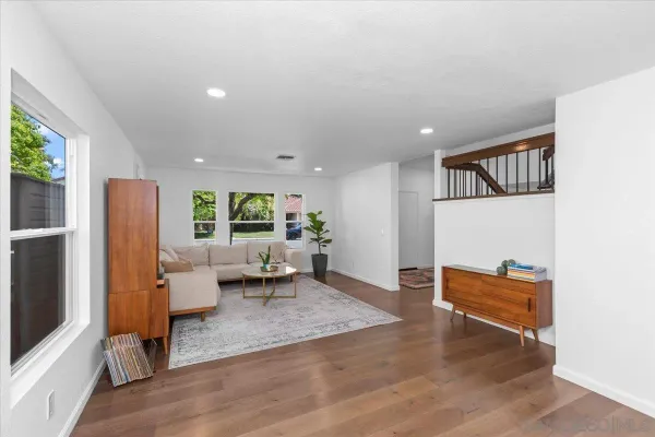 $2,099,000 | 246 Via Tavira, Encinitas, CA 92024