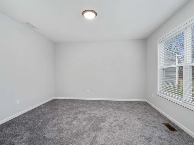 $2,200 | 14732 Verona Lks Passage, Fort Wayne, IN 46814