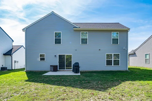 $2,300 | 14732 Verona Lks Passage, Fort Wayne, IN 46814