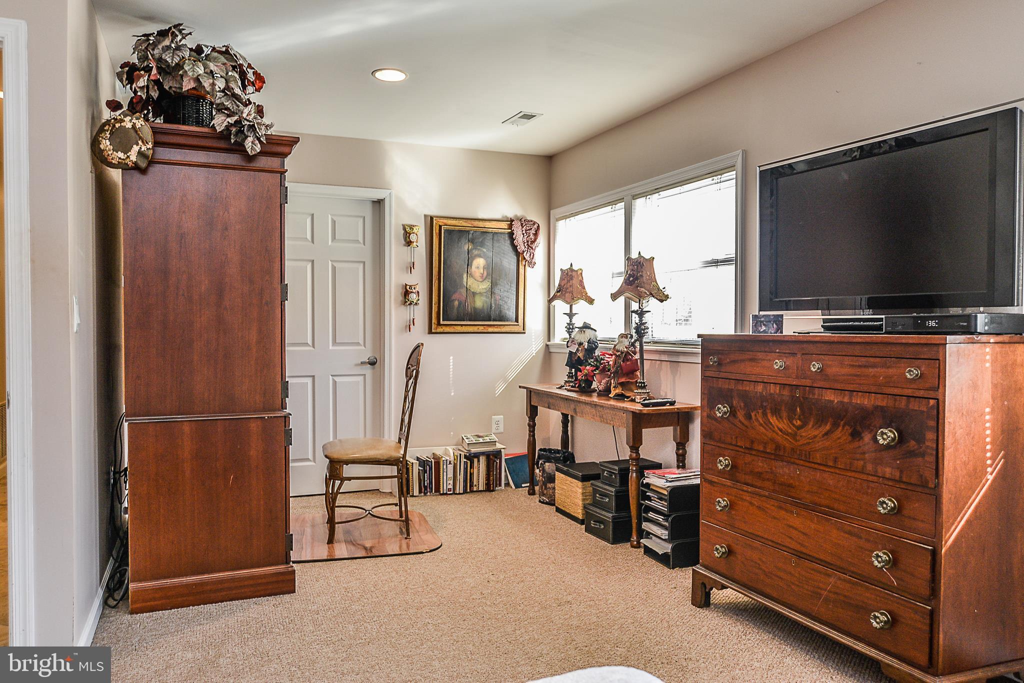 12410 Bennett Road Herndon, VA 20171 - Photo 14 of 56