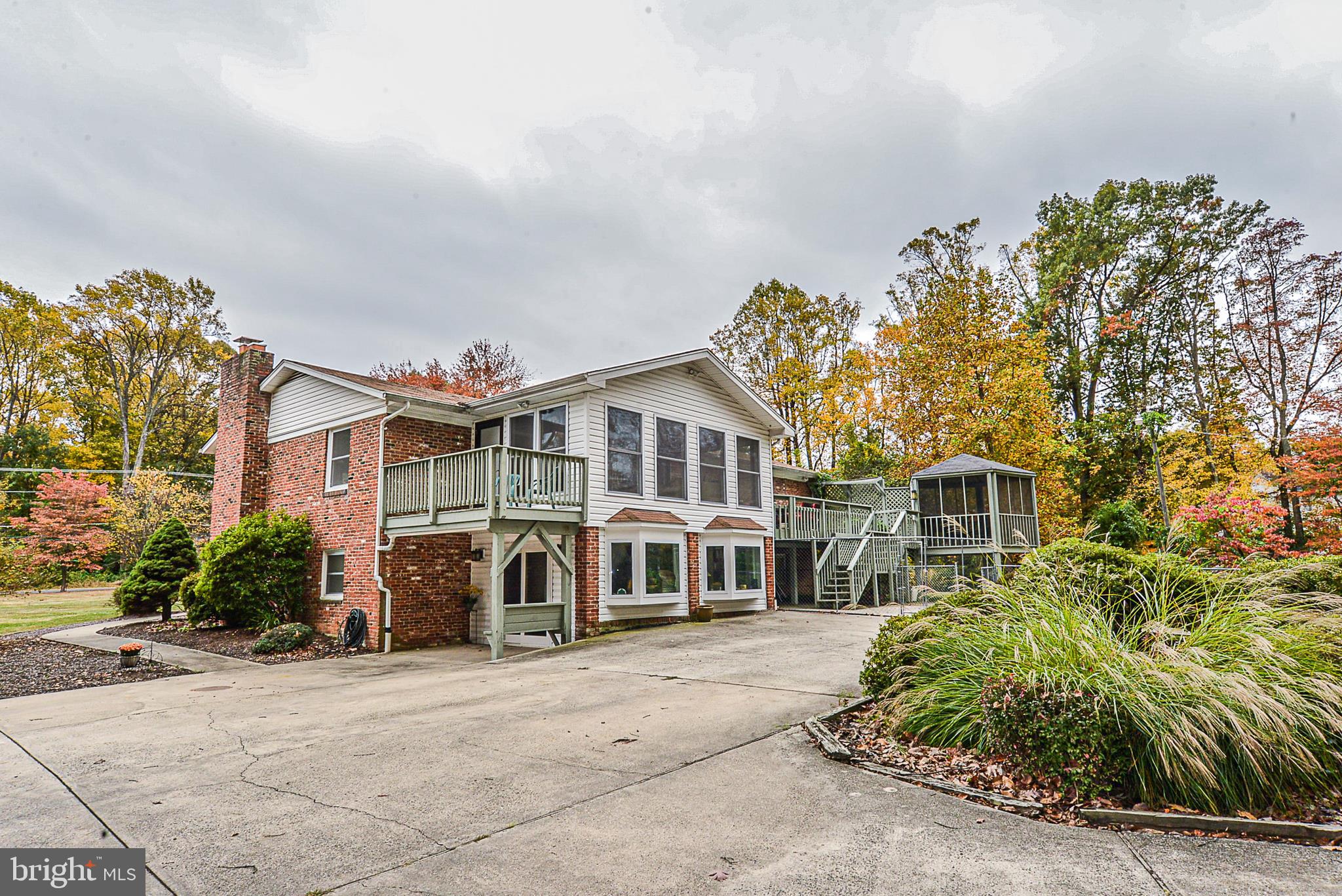 12410 Bennett Road Herndon, VA 20171 - Photo 40 of 56