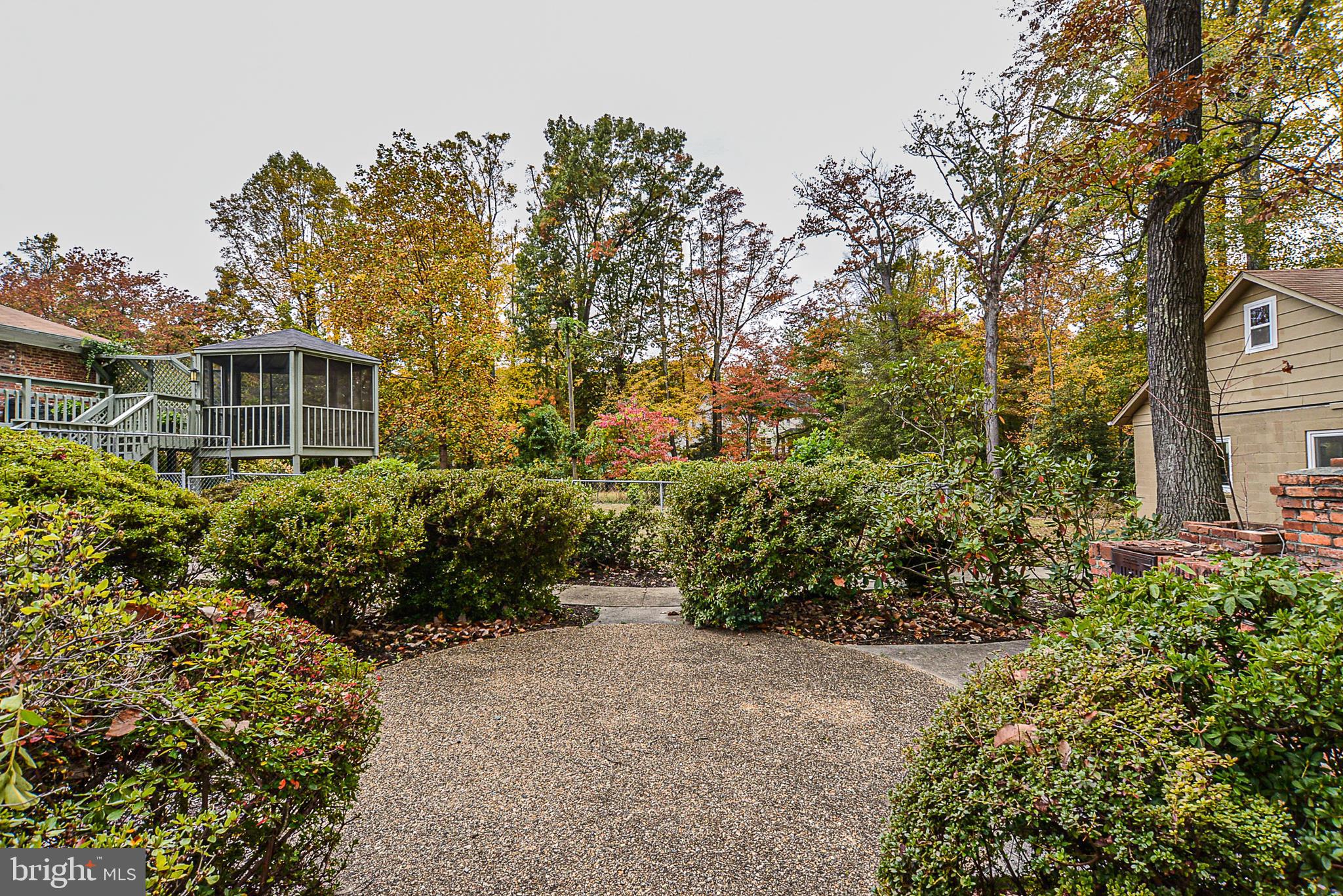 12410 Bennett Road Herndon, VA 20171 - Photo 42 of 56