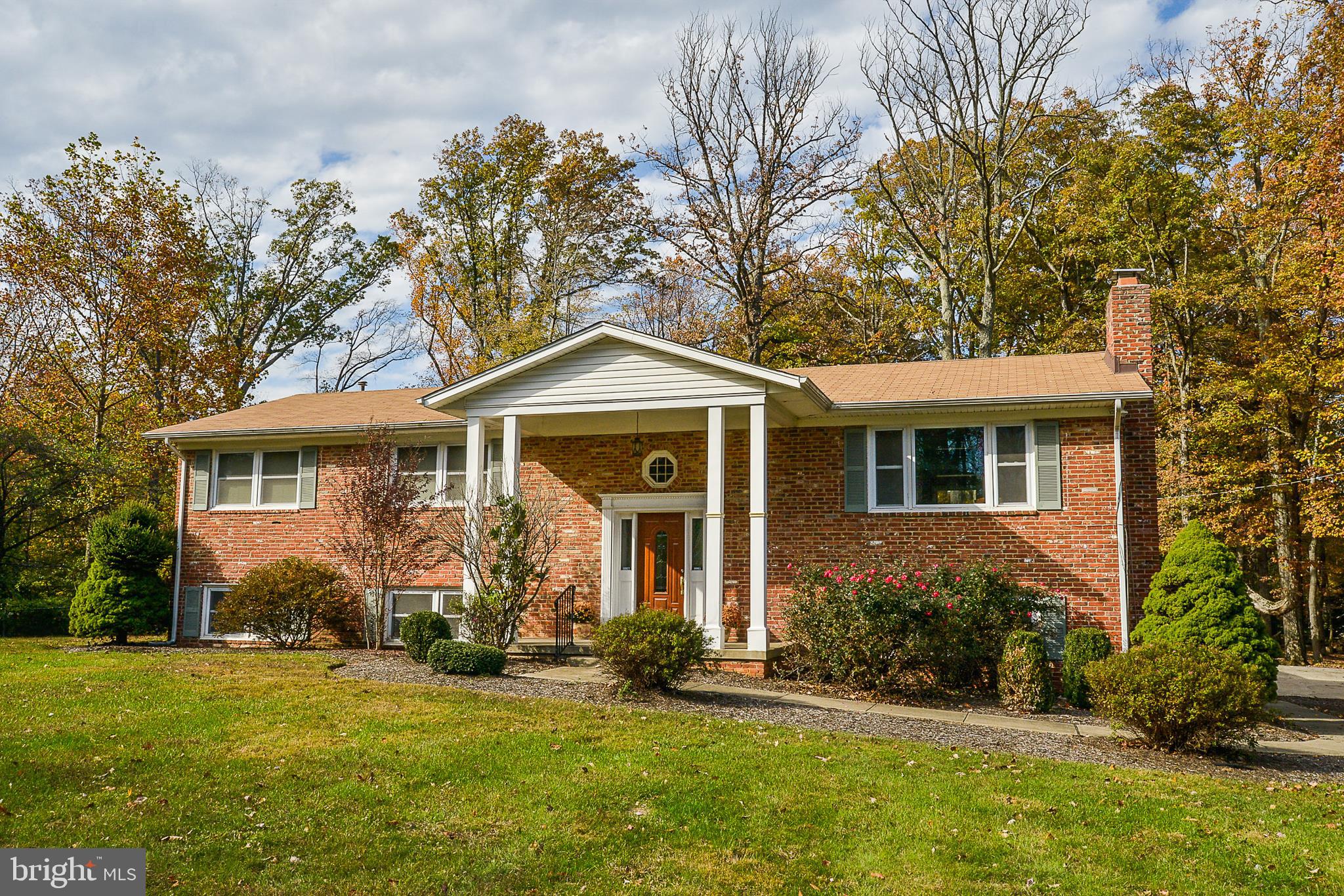12410 Bennett Road Herndon, VA 20171 - Photo 9 of 56