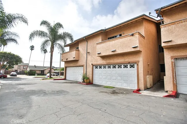 $4,999,000 | 3625 West 11th Street, Santa Ana, CA 92703